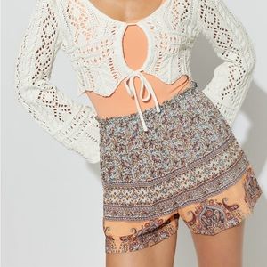 Miami for Francesca’s Boho stretch waist shorts size M